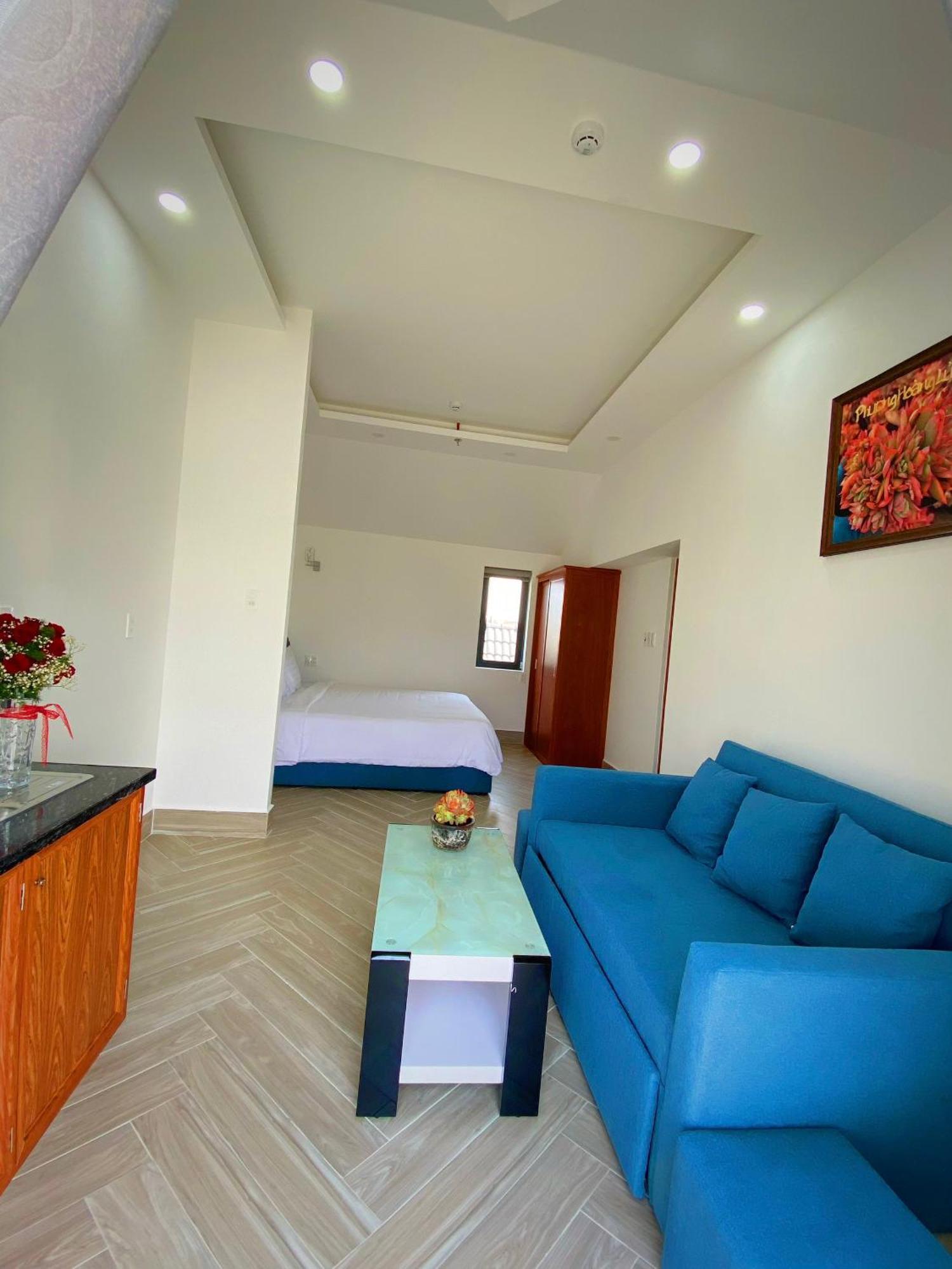 Khach San Anh Sang - Light House Hotell Dalat Exteriör bild